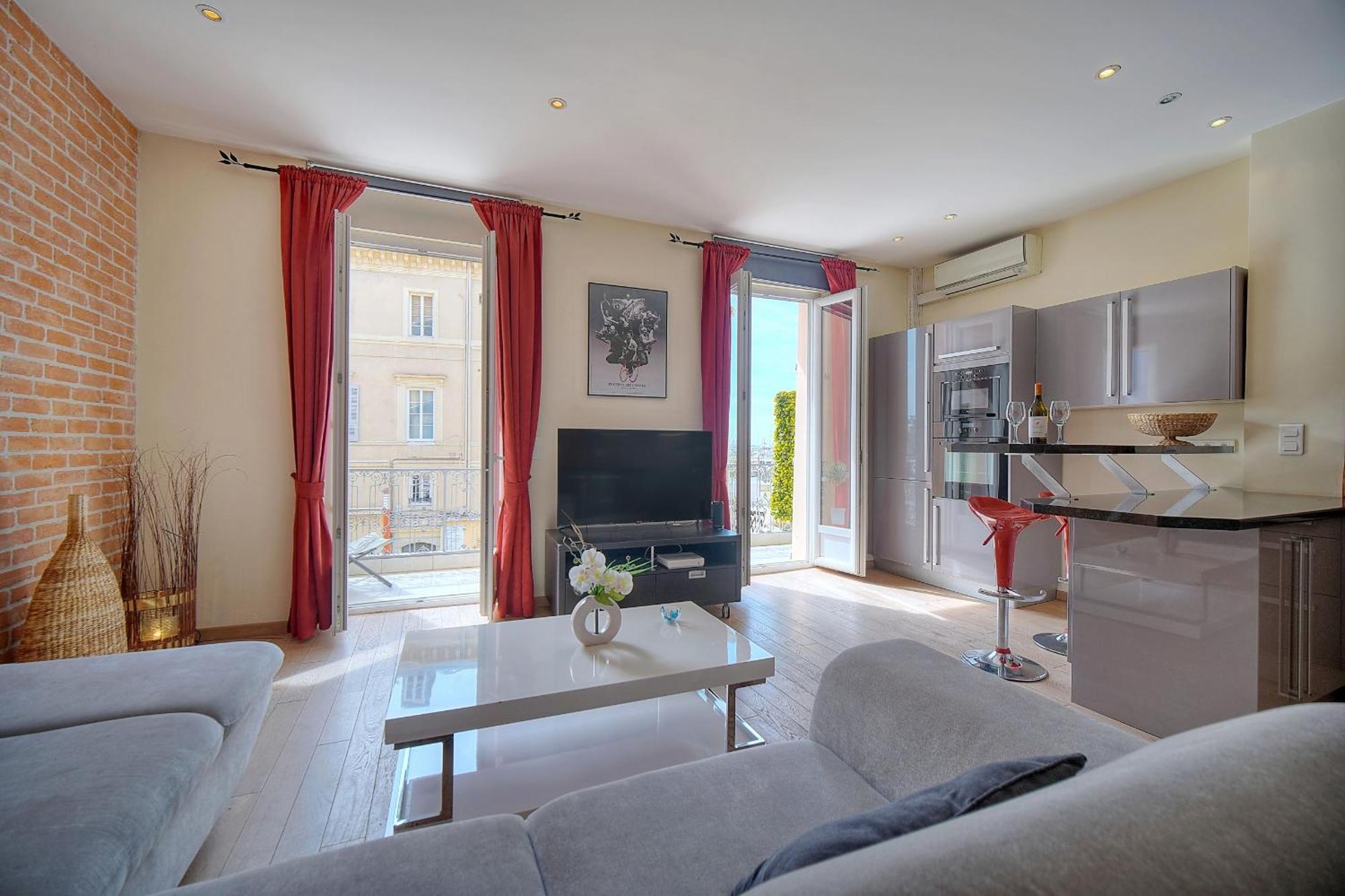 Moderne 3 Pieces Idealement Situe Centre De Cannes L! A2B22 Exterior photo